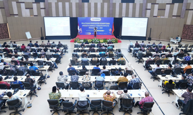 Tahapan Semakin Krusial, Lolly Minta Bawaslu Kabupaten/Kota Perkuat Pemahaman Pengawasan Pemilu