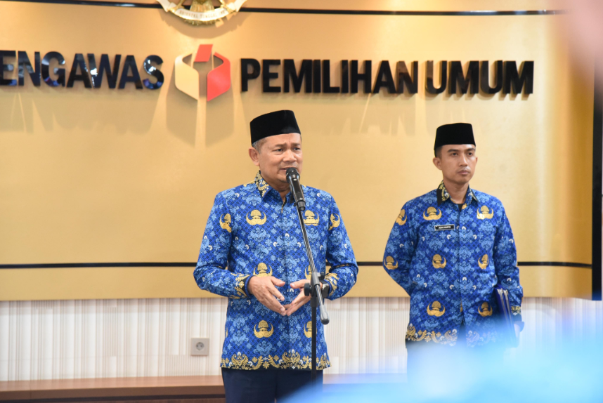 Sekretaris Jenderal Bawaslu Ichsan Fuady saat memberikan arahan kepada 146 pejabat terlantik secara hybrid, Jakarta, Jumat (13/6/2025)/Foto: Publikasi dan Pemberitaan Bawaslu