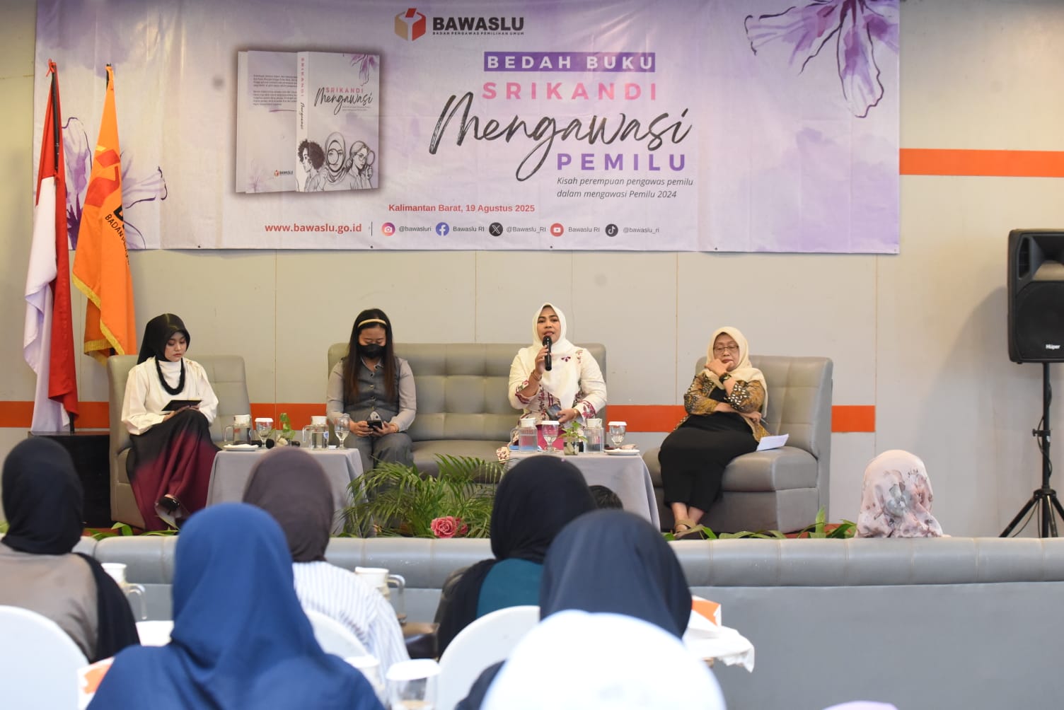 Buku Srikandi Mengawasi, Apri Nilai Karya Ini Bentuk Kerja Perempuan Bawaslu