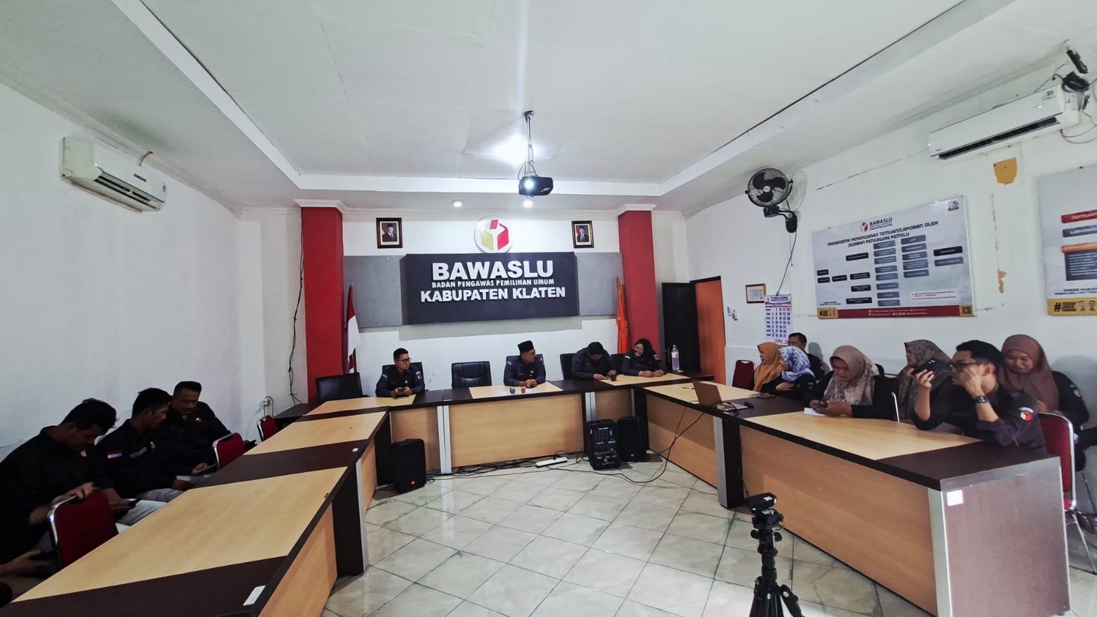 Perkuat Integritas dan Kepatuhan Pajak, Seluruh ASN Bawaslu Klaten Ikuti Sosialisasi LHKAN Melalui Coretax