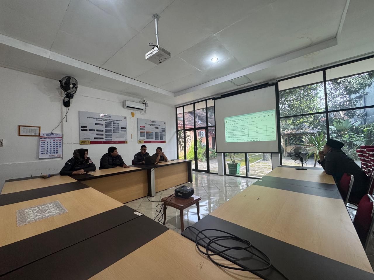Tingkatkan Tata Kelola Administrasi, Bawaslu Klaten Lakukan Penilaian terhadap 1.531 Arsip Tahun 2019