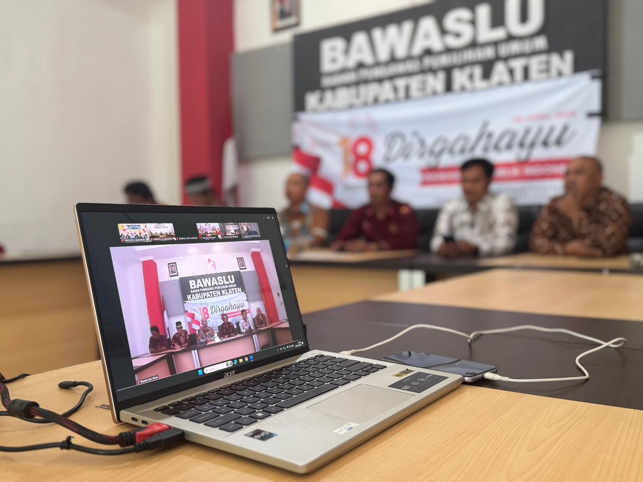 Mengukuhkan Demokrasi: Bawaslu Klaten Rayakan HUT ke-18 Bawaslu RI dengan Kesederhanaan dan Kebersamaan