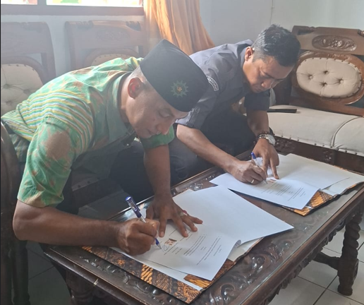 Perkuat Demokrasi di Kalangan Pelajar, Bawaslu Klaten Gandeng SMK Muhammadiyah 1 Jatinom Melalui MoU