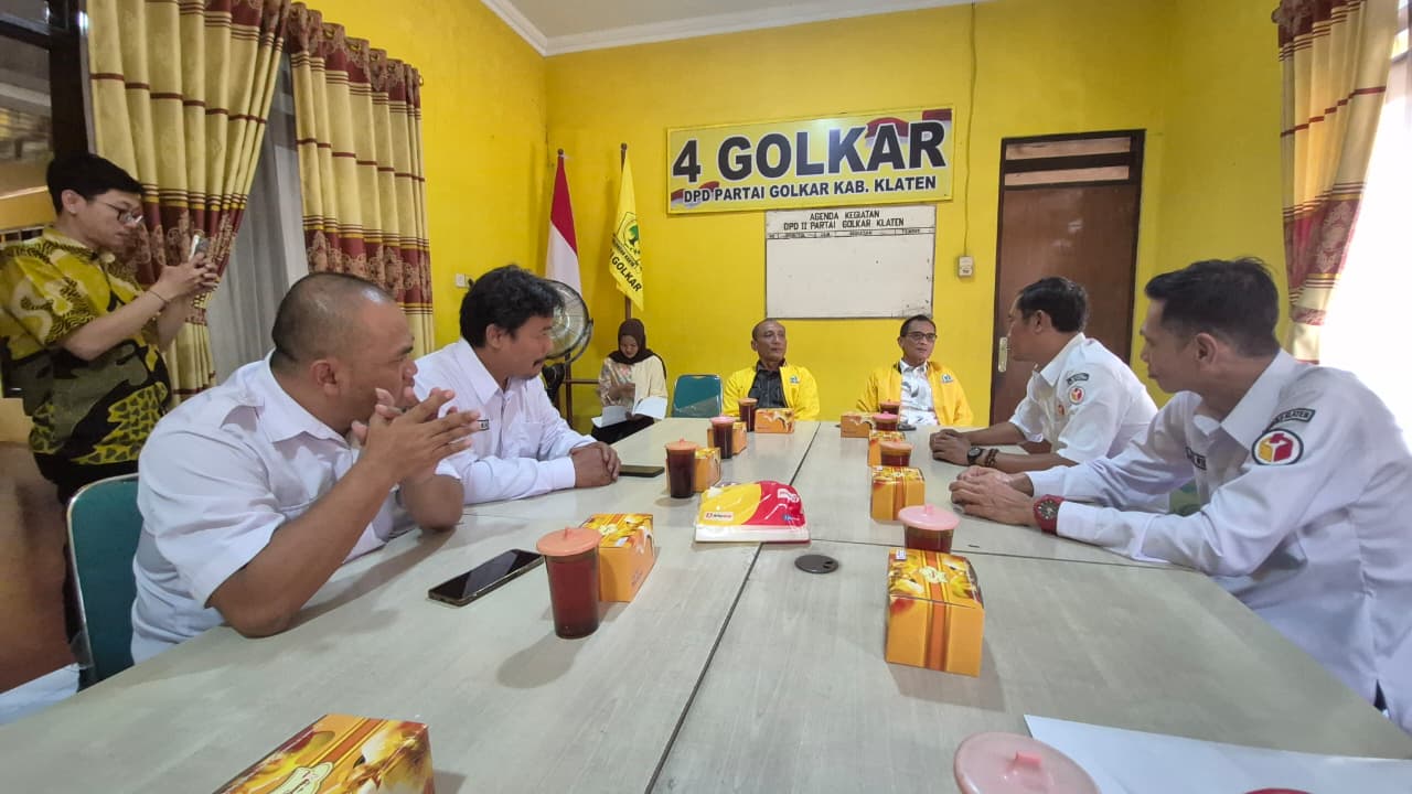 Cegah Pelanggaran Sejak Dini, Bawaslu Klaten sampaikan aturan Pemilu dan Pemilihan Melalui Konsolidasi Demokrasi dengan Partai Golkar