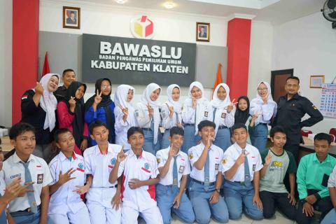 Bawaslu Klaten Evaluasi Pendidikan Pengawasan Partisipatif Tahun 2025 dan Bentuk Komunitas “Sahabat Awas”