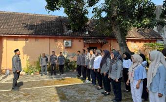 Bawaslu Klaten Gelar Apel Pagi: Tekankan Integritas Pengawasan PDPB dan Percepatan Pengelolaan Arsip