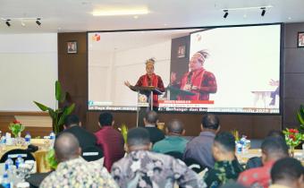 Filosofi “Satu Tungku Tiga Batu” Jadi Api Semangat Pengawasan Pemilu di Bumi Cenderawasih