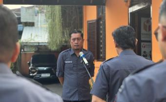 Ketua Bawaslu Klaten Pimpin Apel Pagi, Tekankan Kedisiplinan dan Optimalisasi Kinerja Jelang Tahapan Pemilu