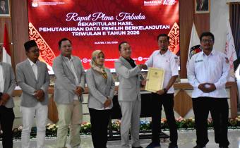 Bawaslu Kabupaten Klaten Hadiri Rapat Pleno Terbuka Rekapitulasi Pemutakhiran Data Pemilih Berkelanjutan Triwulan II Tahun 2026